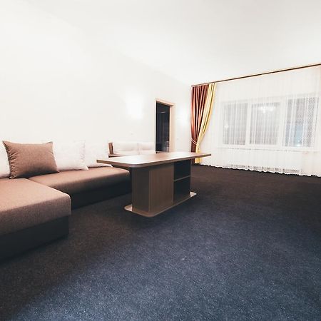 Sunhotel Astravyets 外观 照片