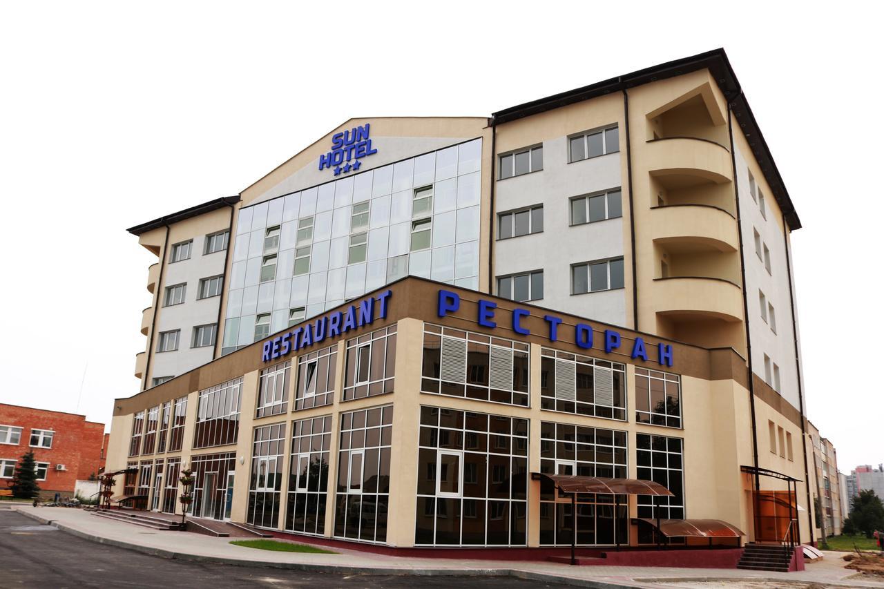 Sunhotel Astravyets 外观 照片